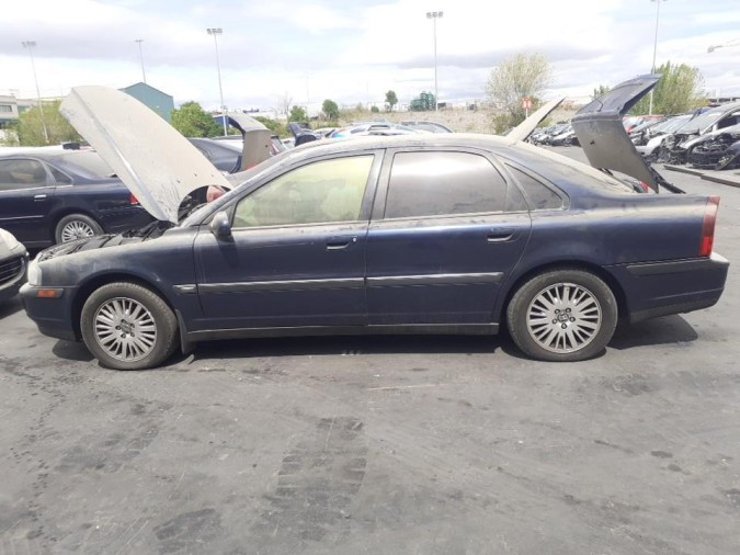Inyector nº 1 VOLVO S80 2000