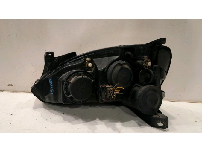 FARO DELANTERO DERECHO OPEL CORSA 2005