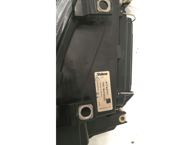 FARO DELANTERO DERECHO SEAT TOLEDO 2001