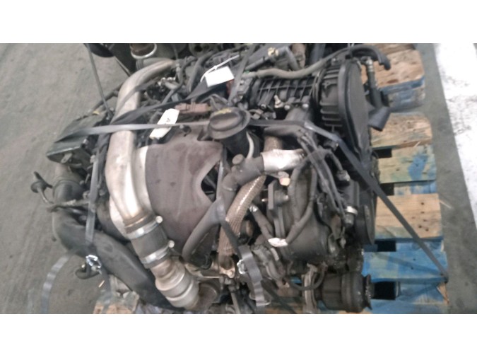 MOTOR CON ACCESORIOS Y CAJA DE CAMBIOS PEUGEOT 407 2010