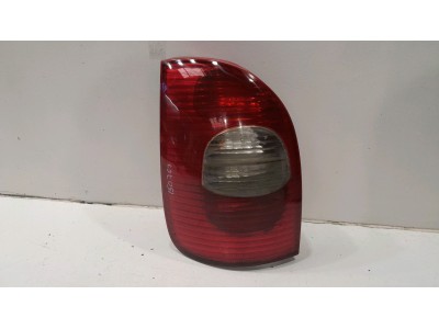 PILOTO TRASERO IZQUIERDO CITROEN XSARA PICASSO ROJO / BLANCO 2000