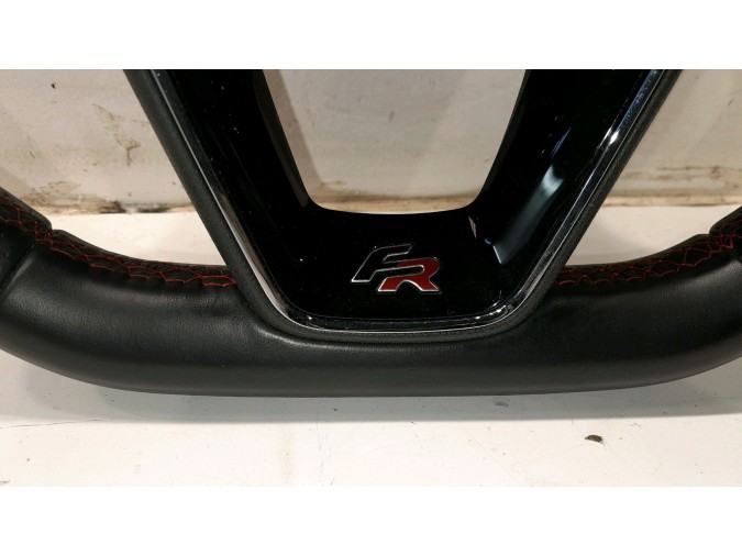 VOLANTE SEAT LEON 44018