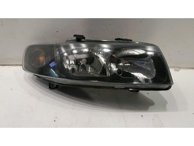 FARO DELANTERO DERECHO SEAT TOLEDO 2001