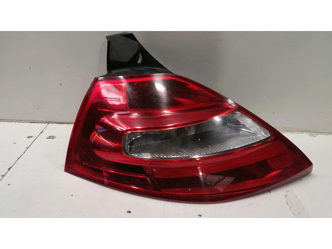 PILOTO TRASERO IZQUIERDO RENAULT MÉGANE ROJO / BLANCO / 2006