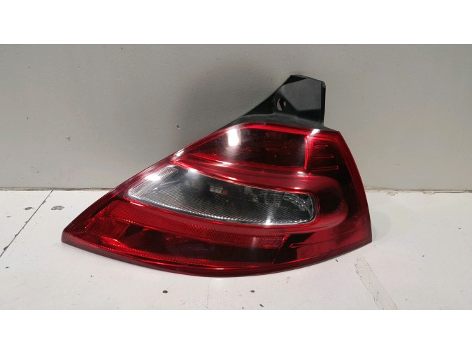 PILOTO TRASERO DERECHO RENAULT MÉGANE 2006