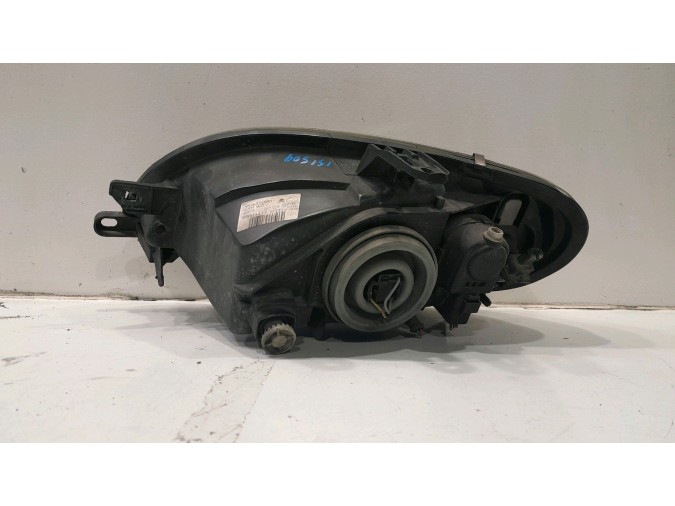 FARO DELANTERO DERECHO CITROEN SAXO 2000