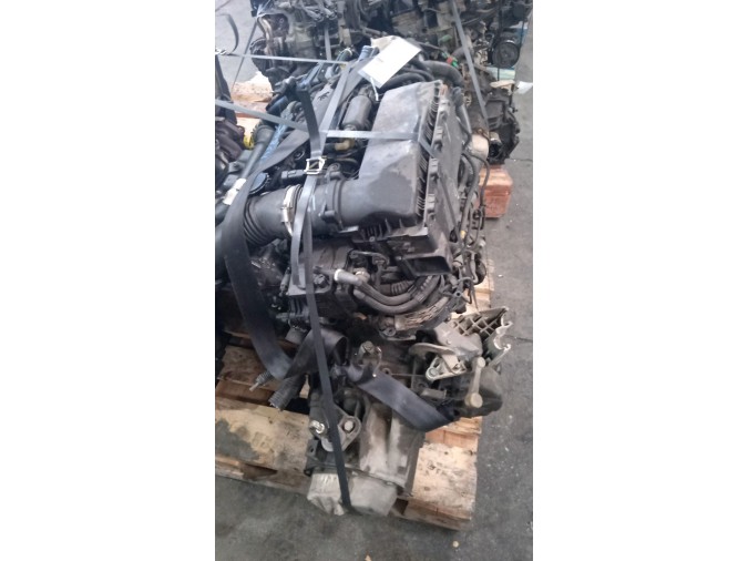 MOTOR CON ACCESORIOS SIN CAJA DE CAMBIOS PEUGEOT 307 2005