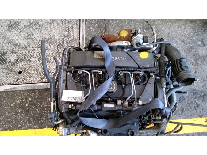 MOTOR CON ACCESORIOS Y CAJA DE CAMBIOS JAGUAR X TYPE 2005