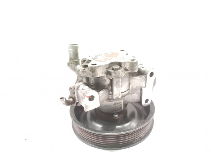 BOMBA SERVODIRECCION MERCEDES VITO 2001