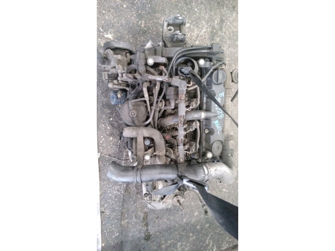 MOTOR CON ACCESORIOS Y CAJA DE CAMBIOS PEUGEOT 406 2000
