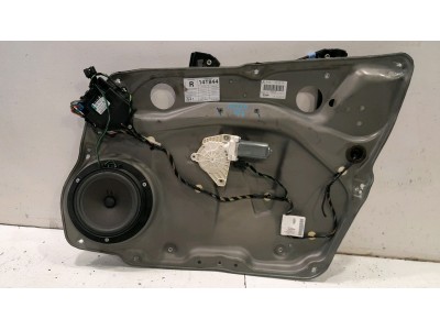 ELEVALUNAS DELANTERO DERECHO MERCEDES CLASE A 2005
