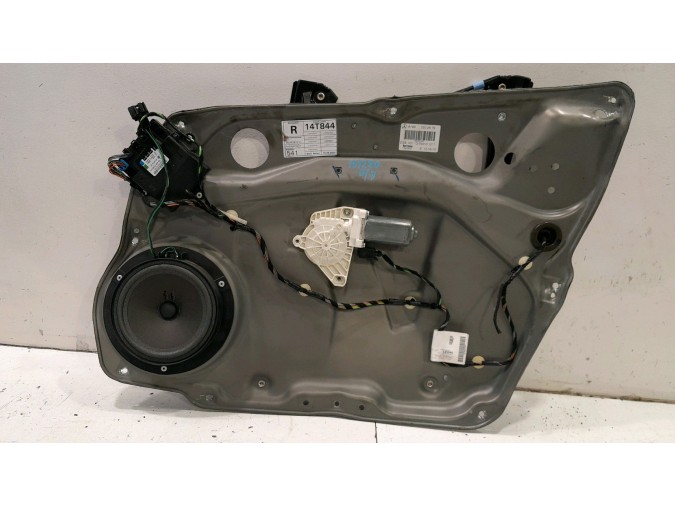 ELEVALUNAS DELANTERO DERECHO MERCEDES CLASE A 2005