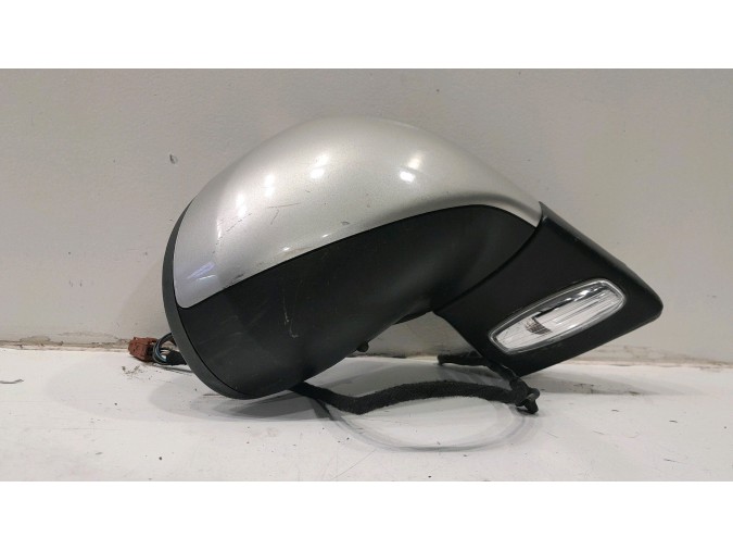 RETROVISOR DERECHO PEUGEOT 207 PLATA 2000