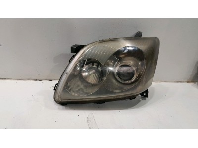 FARO DELANTERO IZQUIERDO TOYOTA AVENSIS 2005