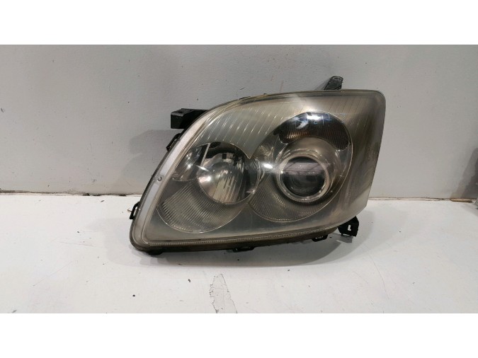 FARO DELANTERO IZQUIERDO TOYOTA AVENSIS 2005