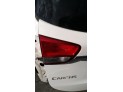PILOTO TRASERO CENTRAL KIA CARENS 2016
