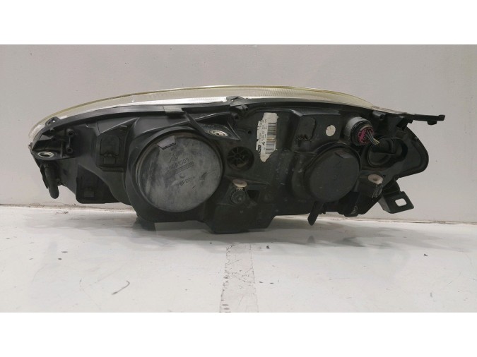 FARO DELANTERO DERECHO FIAT BRAVO 2010