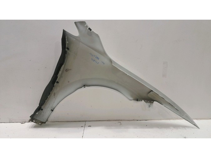 ALETA DELANTERA IZQUIERDA VOLKSWAGEN GOLF BLANCA 44544
