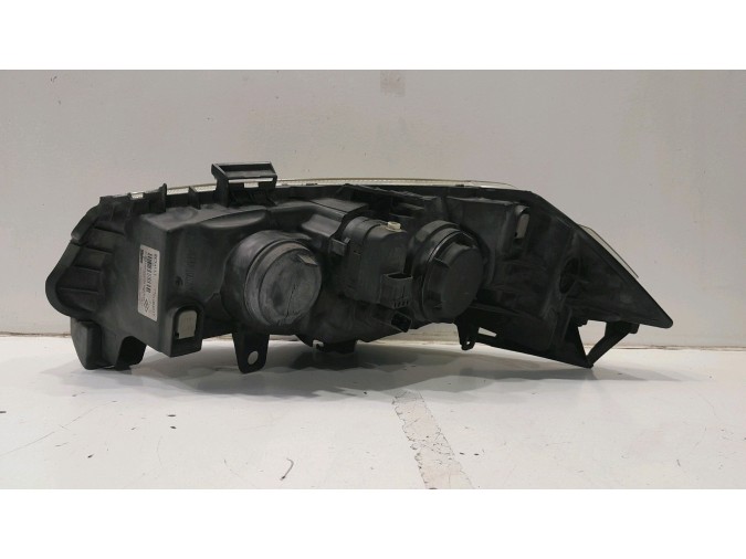 FARO DELANTERO DERECHO RENAULT MEGANE 2004