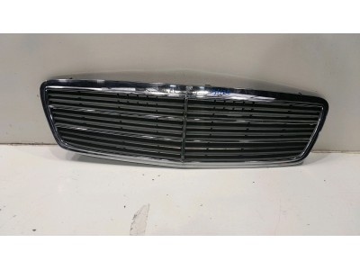 REJILLA CENTRAL MERCEDES C CLASS 38139