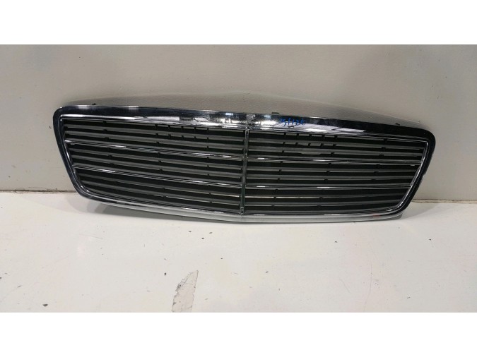 REJILLA CENTRAL MERCEDES C CLASS 38139