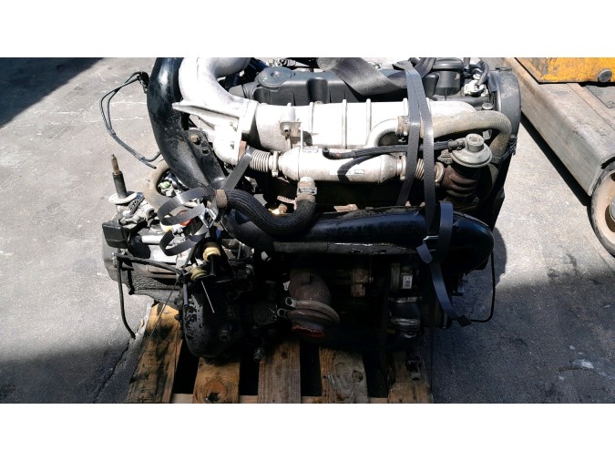 MOTOR CON ACCESORIOS Y CAJA DE CAMBIOS PEUGEOT 406 2002