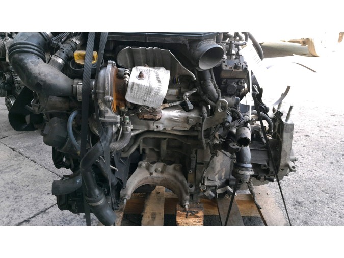 MOTOR CON ACCESORIOS SIN CAJA DE CAMBIOS FIAT FIORINO 42055