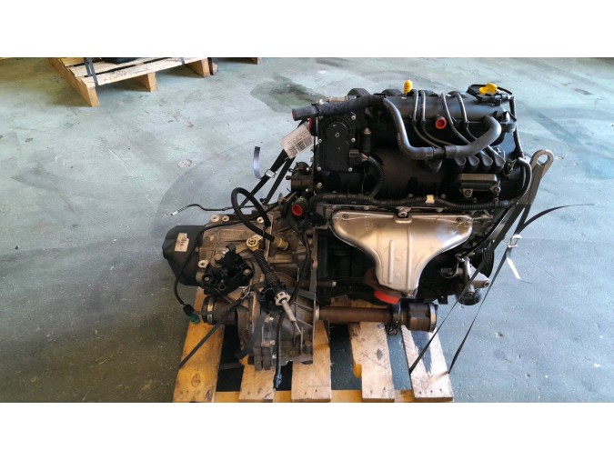 MOTOR CON ACCESORIOS Y CAJA DE CAMBIOS RENAULT CLIO 2017