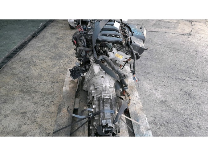 MOTOR CON ACCESORIOS Y CAJA DE CAMBIOS BMW SERIE 1 2005