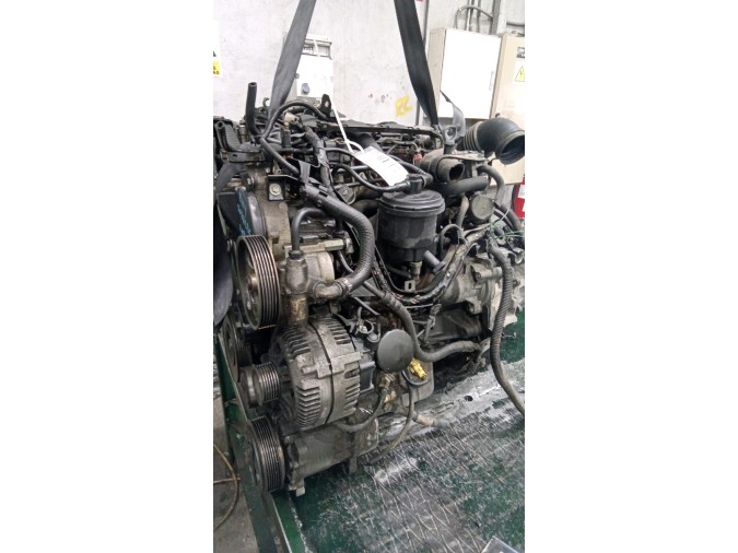 MOTOR CON ACCESORIOS Y CAJA DE CAMBIOS CITROEN BERLINGO 2002
