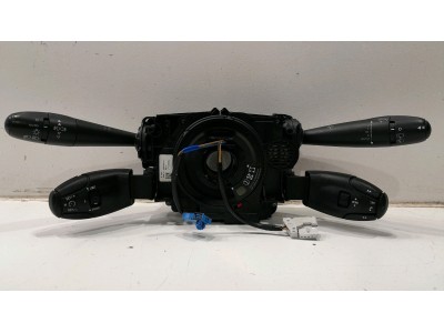 MANDO MULTIFUNCION PEUGEOT 5008 2015
