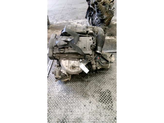 MOTOR CON ACCESORIOS SIN CAJA DE CAMBIOS PEUGEOT 307 2003
