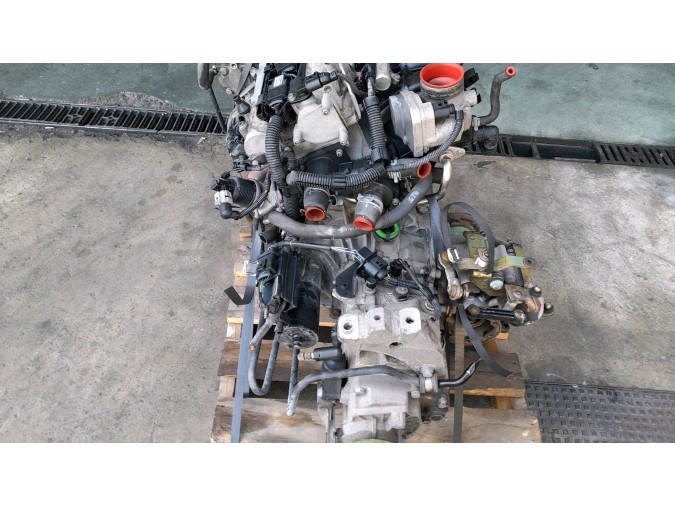 MOTOR CON ACCESORIOS Y CAJA DE CAMBIOS SEAT TOLEDO 2003