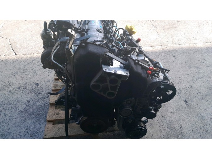 Motor RENAULT LAGUNA 2001