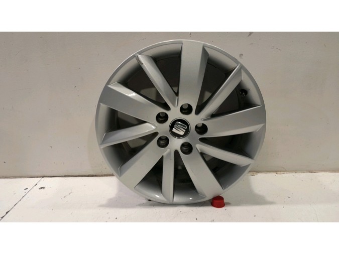 LLANTA SO SEAT LEON 2017