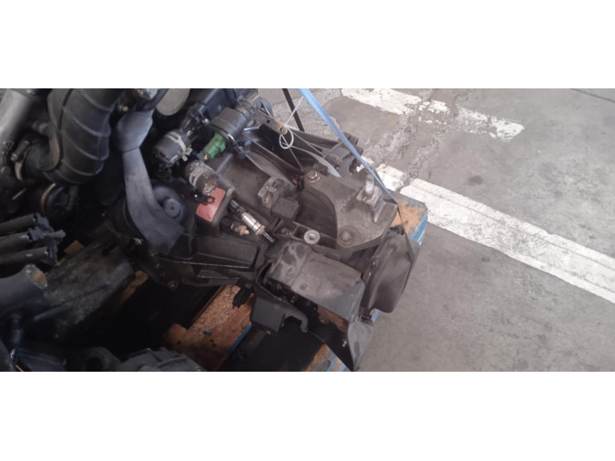 CAJA CAMBIOS FORD FIESTA 2003