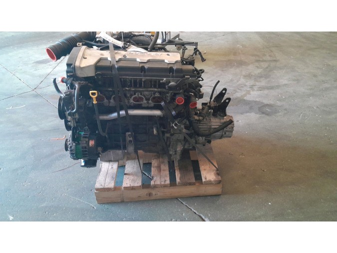 MOTOR CON ACCESORIOS Y CAJA DE CAMBIOS HYUNDAI MATRIX 2002