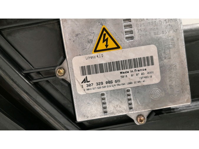 FARO DELANTERO DERECHO MAZDA 6 2004
