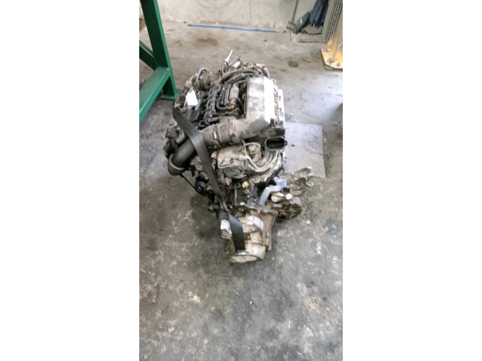 Motor PEUGEOT 407 2007
