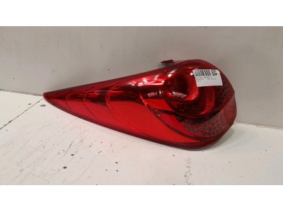 PILOTO TRASERO IZQUIERDO PEUGEOT 207 2010