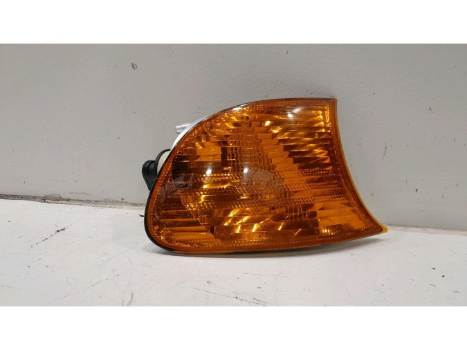 PILOTO INTERMITENTE DELANTERO DERECHO BMW 318 2000