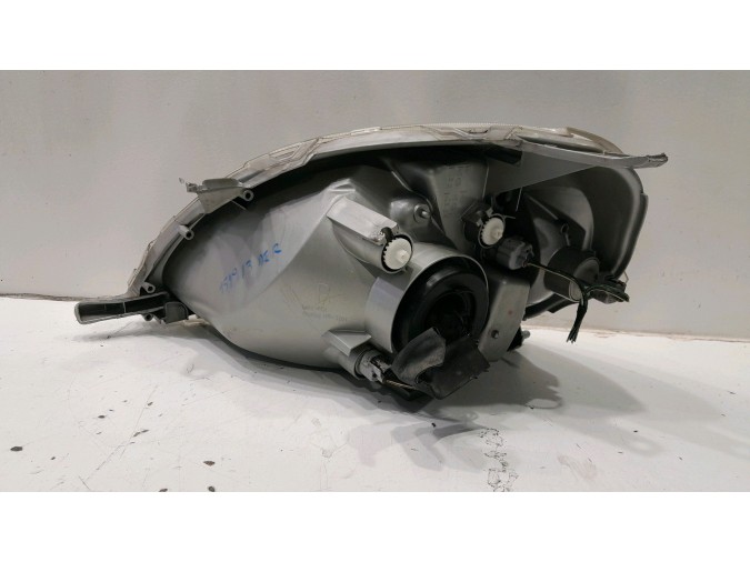 FARO DELANTERO DERECHO TOYOTA YARIS 1999