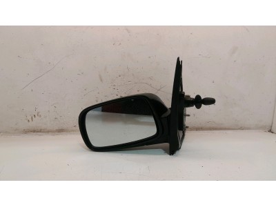 RETROVISOR IZQUIERDO TOYOTA YARIS NEGRO SIN PINTAR 1999