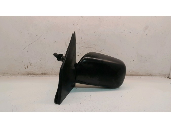 RETROVISOR IZQUIERDO TOYOTA YARIS NEGRO SIN PINTAR 1999