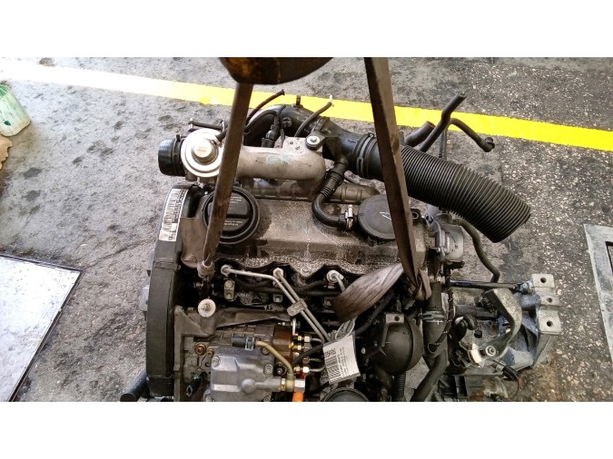MOTOR CON ACCESORIOS Y CAJA DE CAMBIOS SKODA OCTAVIA 36923