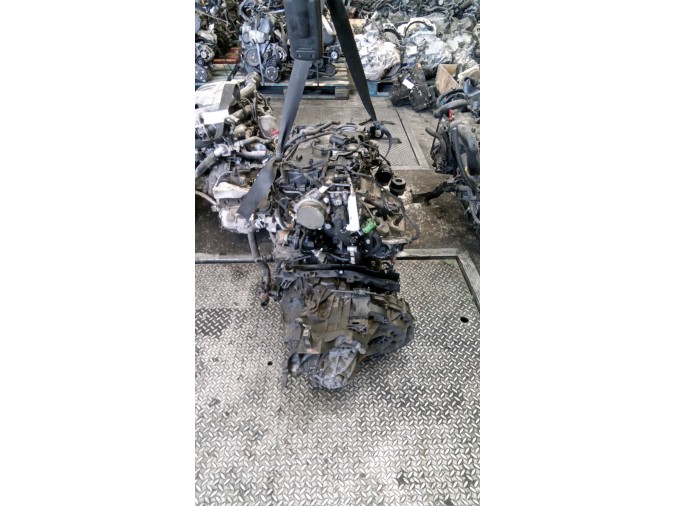 MOTOR CON ACCESORIOS SIN CAJA DE CAMBIOS RENAULT MASTER REBEL 2018