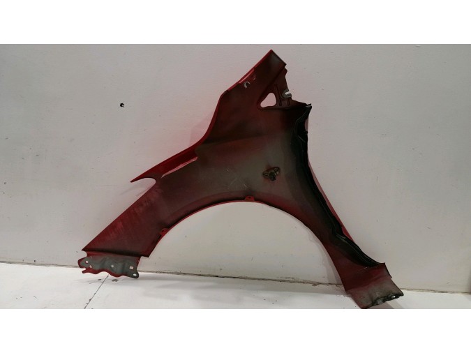 ALETA DELANTERA DERECHA MAZDA 2 ROJO 2008