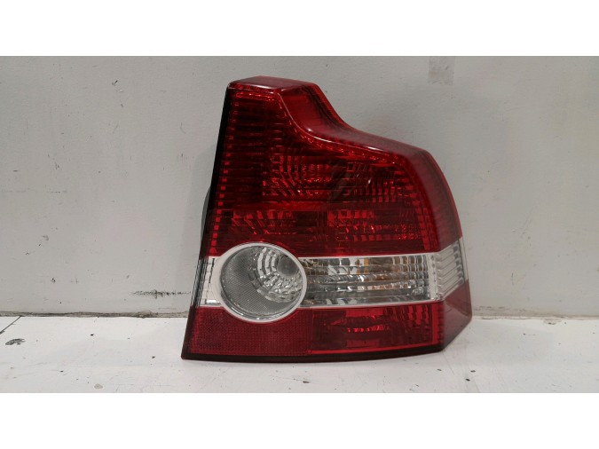 PILOTO TRASERO DERECHO VOLVO S40 2006