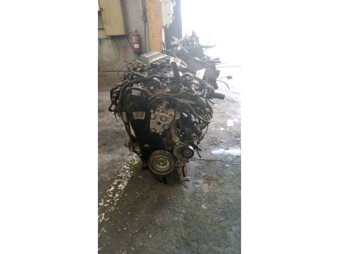 MOTOR CON ACCESORIOS Y CAJA DE CAMBIOS CITROEN C4 PICASSO 2008