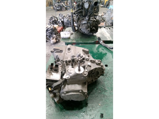 MOTOR CON ACCESORIOS Y CAJA DE CAMBIOS CITROEN C4 PICASSO 2008